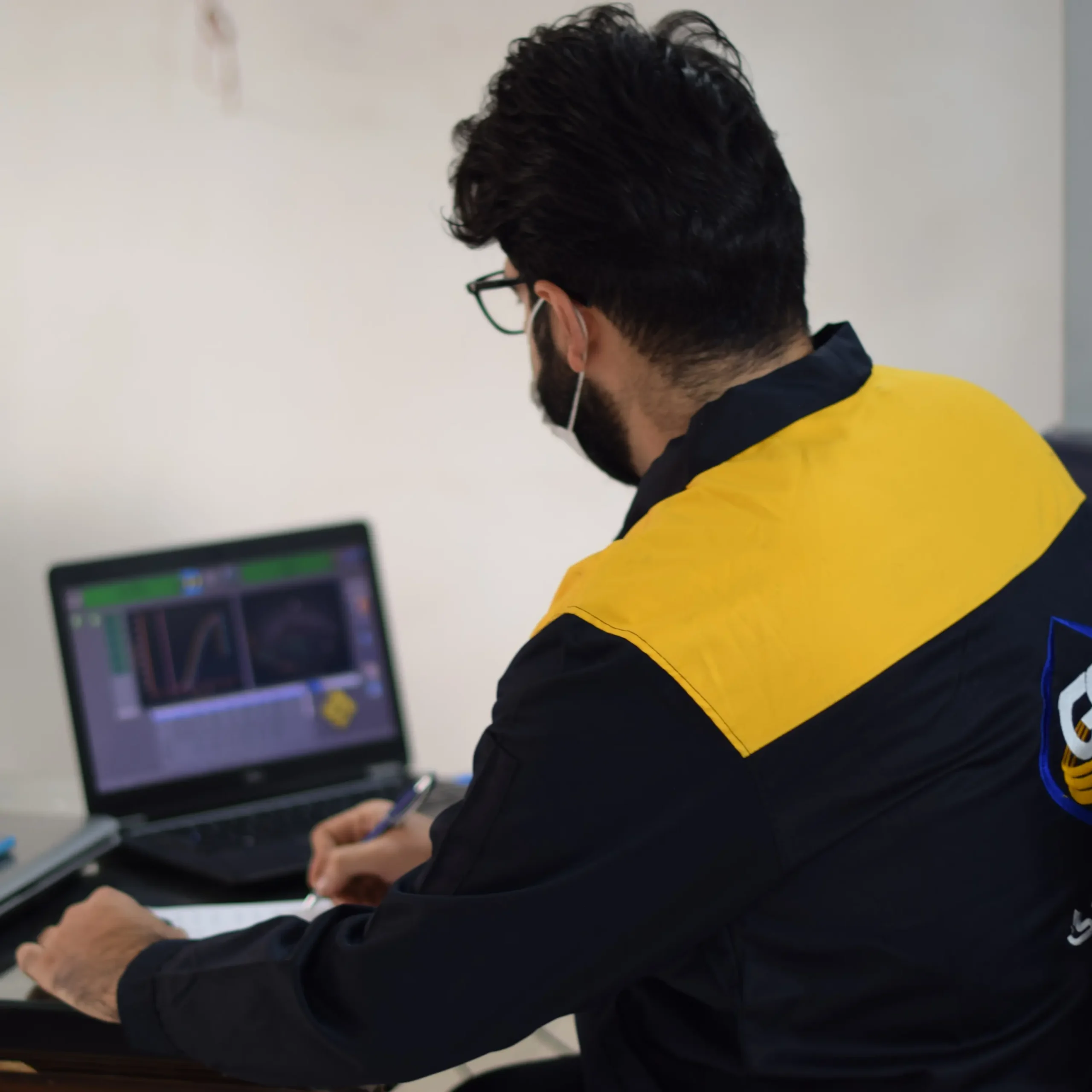 کنترل کیفیت گرمسار اسپرینگ